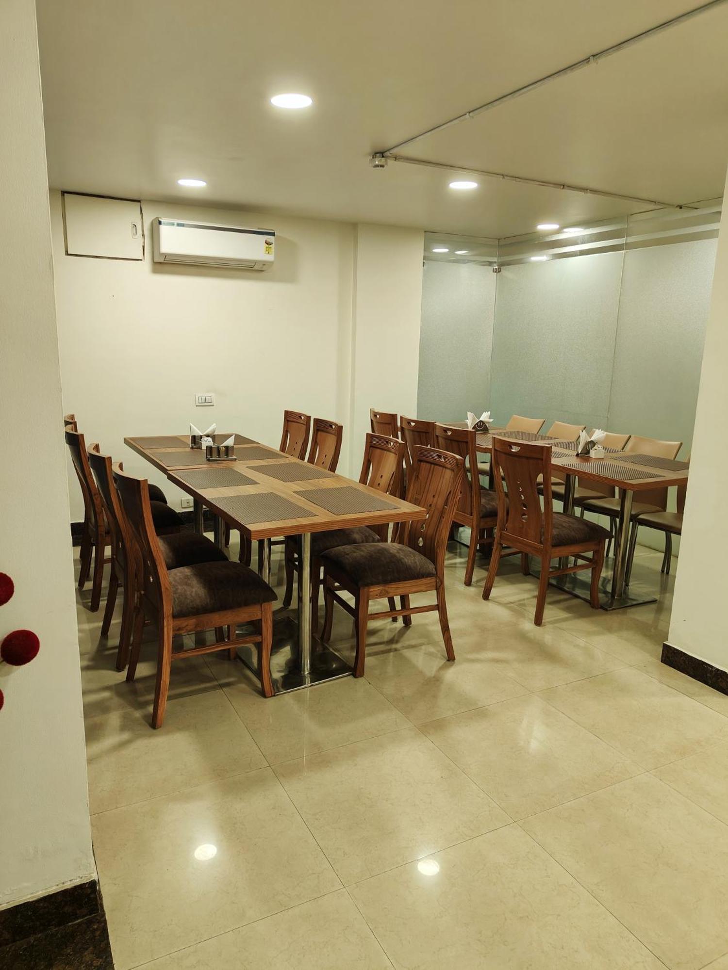 Rosemallow Hotel Nuova Delhi Esterno foto