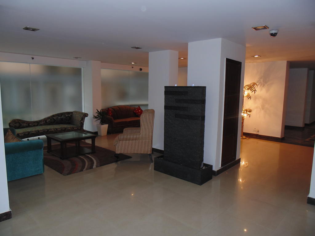 Rosemallow Hotel Nuova Delhi Esterno foto